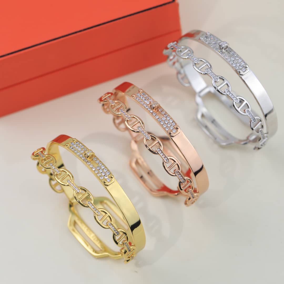 7つ星エルメスブレスレット
