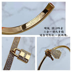 エルメスのロゴ入りブレスレットの偽物