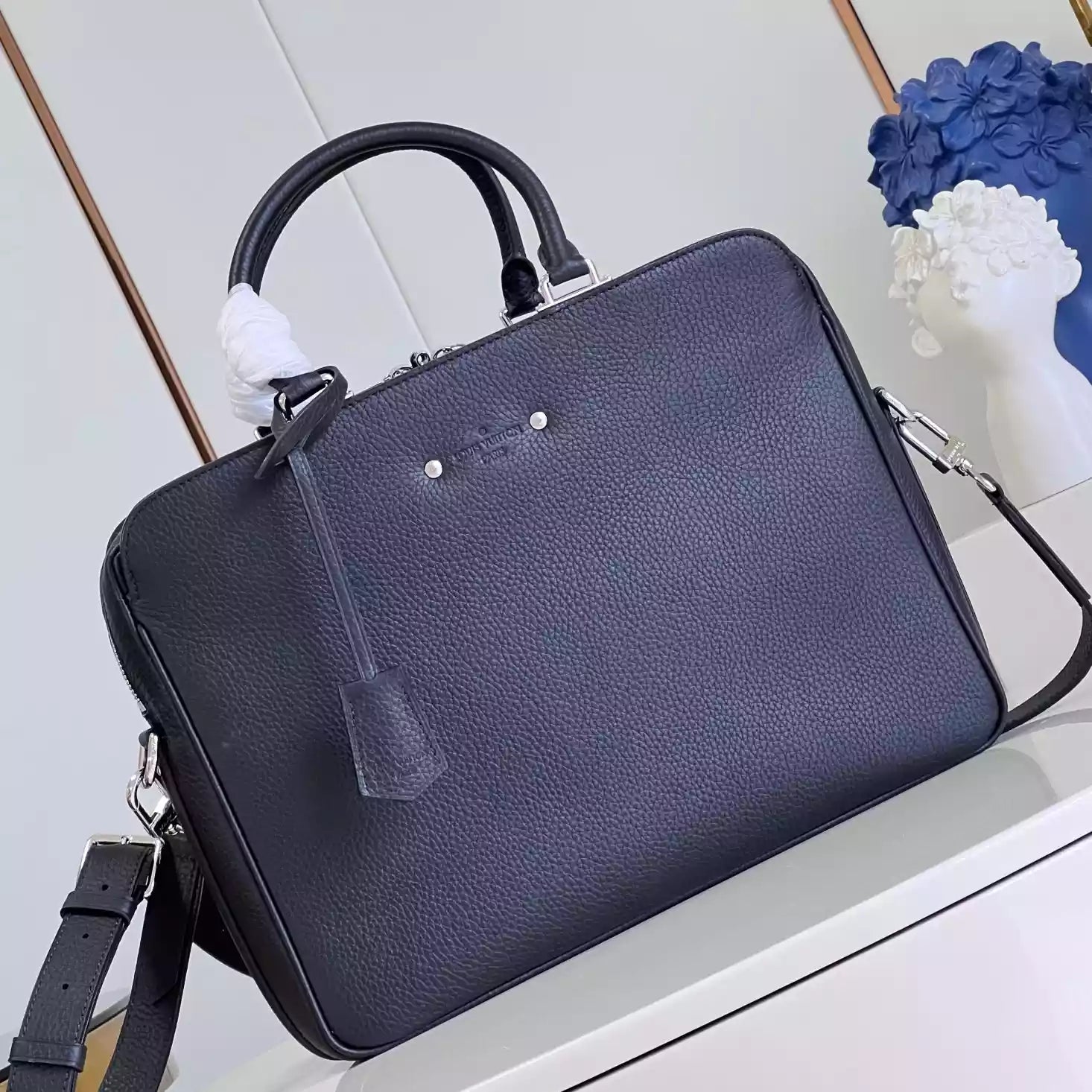アルマンド ブリーフケース MM トリヨンレザー M54381 – LW330
