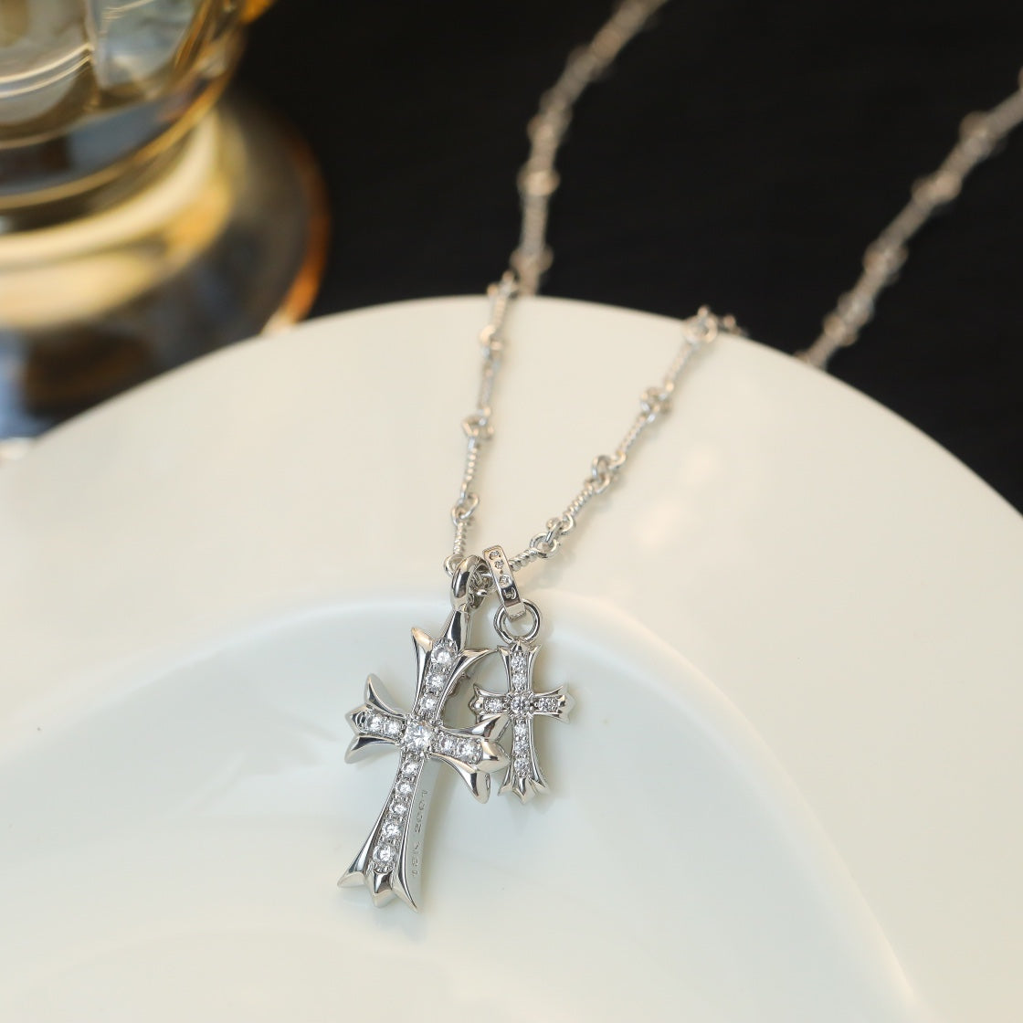 【Chrome Hearts】ネックレス、ダブルクロスネックレス高いファッションセンス