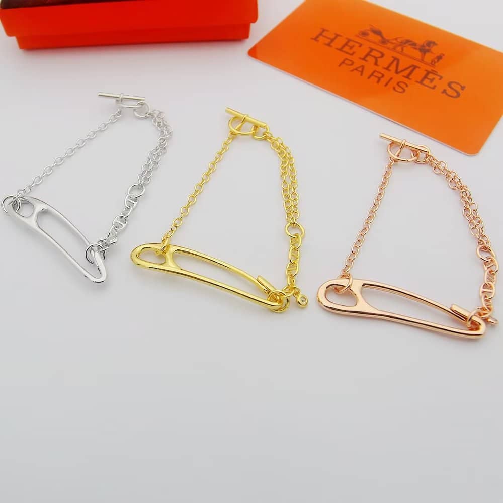 レプリカエルメスブレスレット