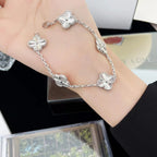 Van Cleef & Arpels レーザー彫刻ブレスレット