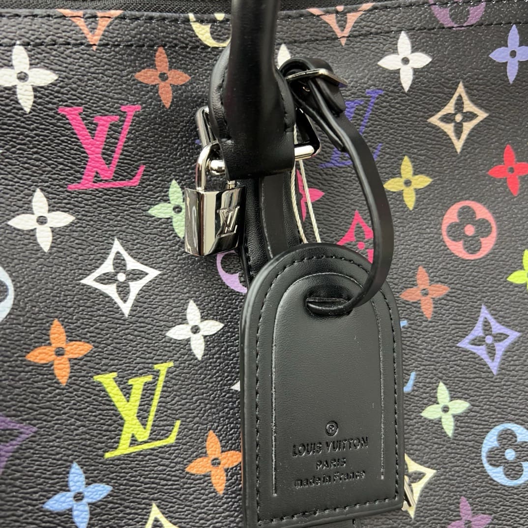 ルイ・ヴィトン M13745 LV X TM キーポル・バンドリエール50
