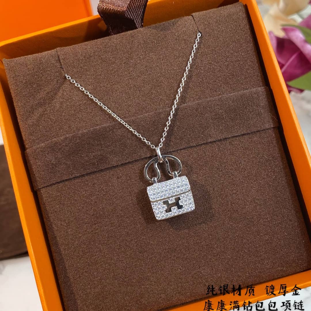 エルメスのネックレス販売中