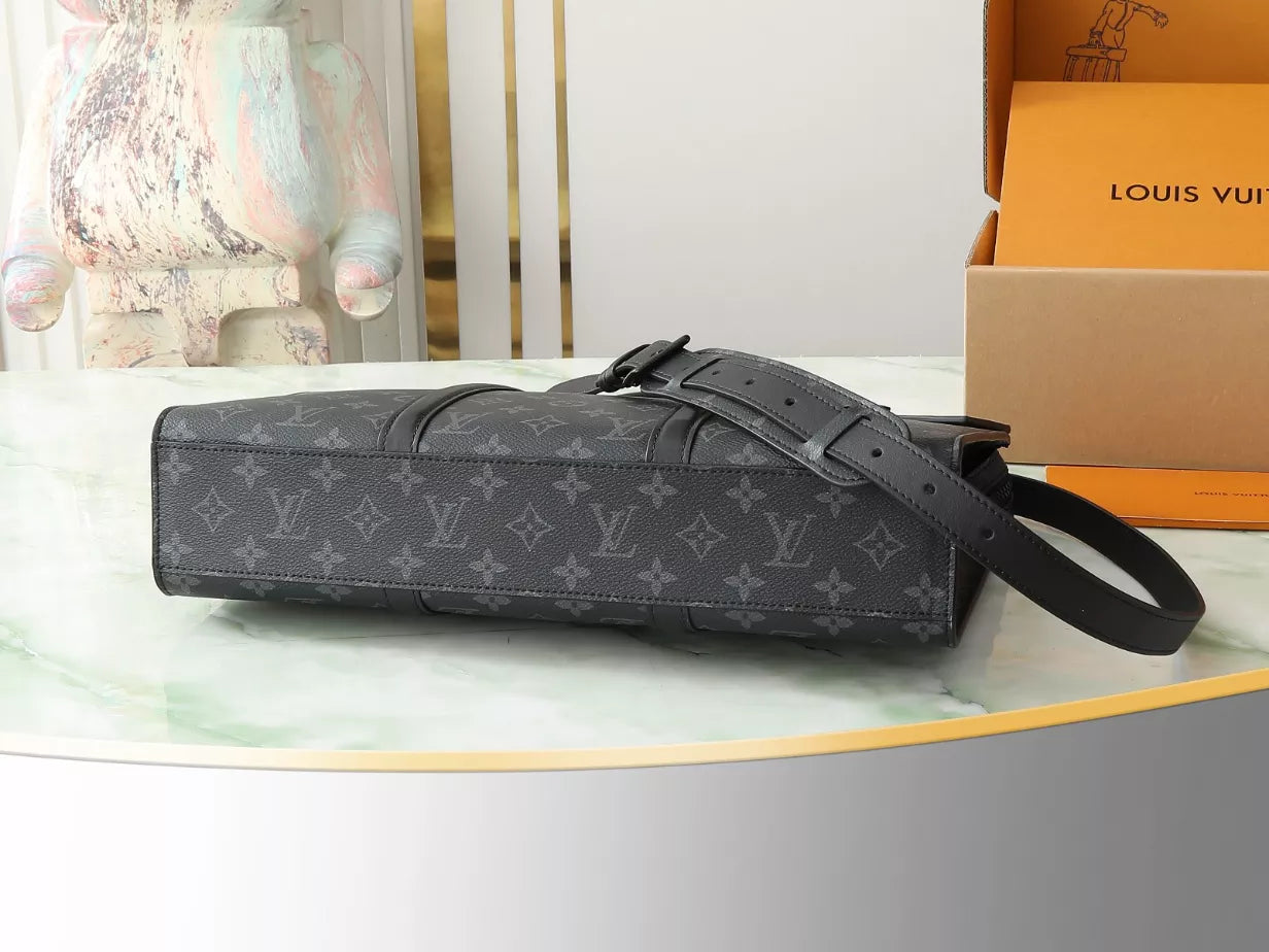 サック プラット 24H ブラック モノグラム エクリプス キャンバス M47059 – LW207