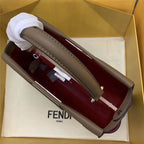フェンディ ピーカブーバッグ