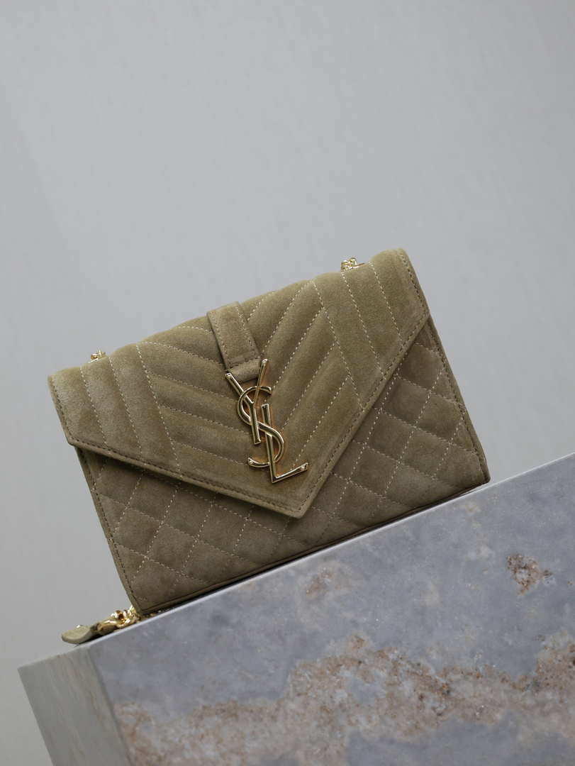 YSL 600195 エンベロープ スモール キルティング ダークグリーン スエードレザー