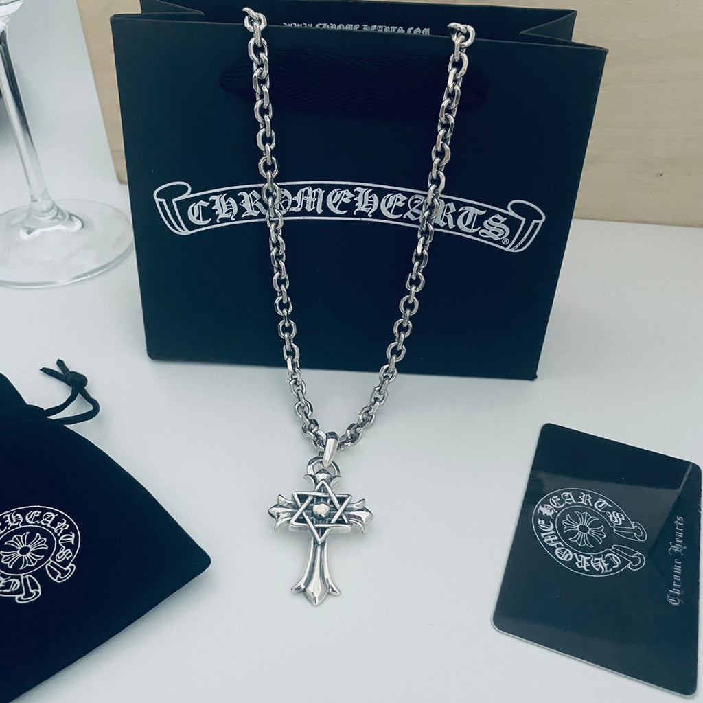 【CHROME HEARTS】クロムハーツ、新しいネックレス万能シンプルファッションオーナメント