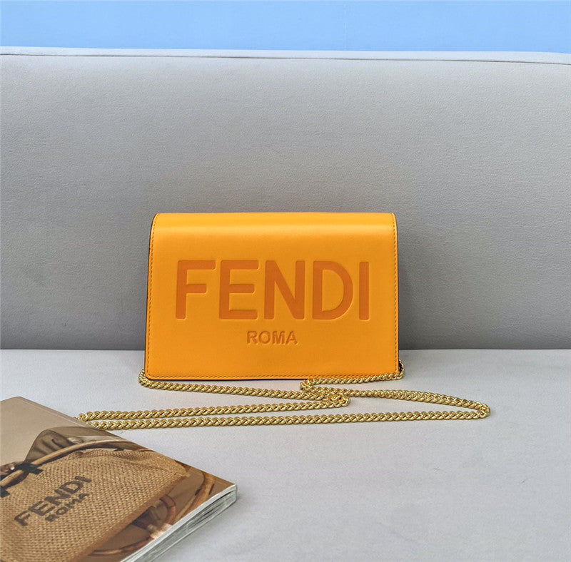 フェンディ チェーンウォレット