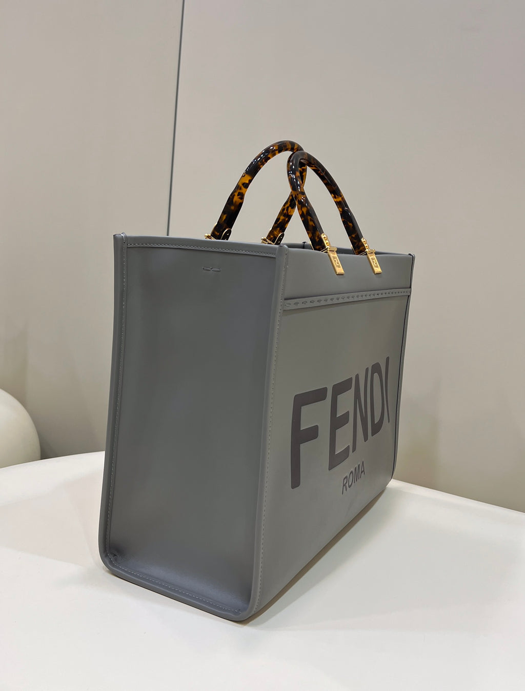 フェンディ サンシャイン ミディアム
