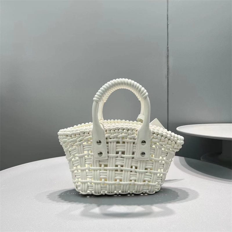 Balenciaga BISTRO XXS ストラップ付きバスケット ホワイト6780282IE3Y9000