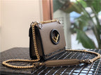 フェンディ カンイフ ショルダーバッグ