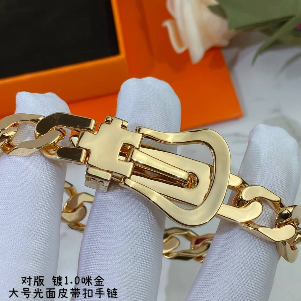 7つ星エルメスブレスレット