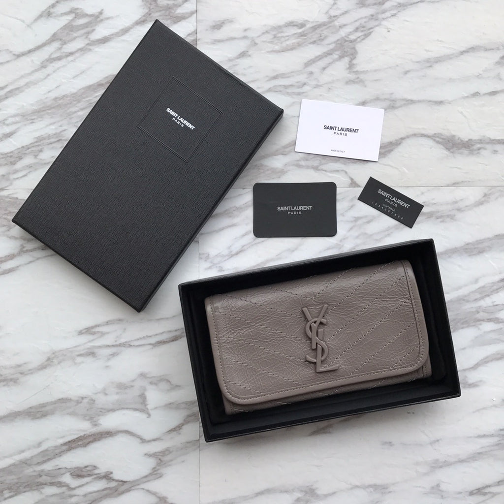 YSL ニキ ウォレット