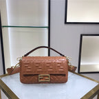 フェンディ バゲット ミディアムブラウン