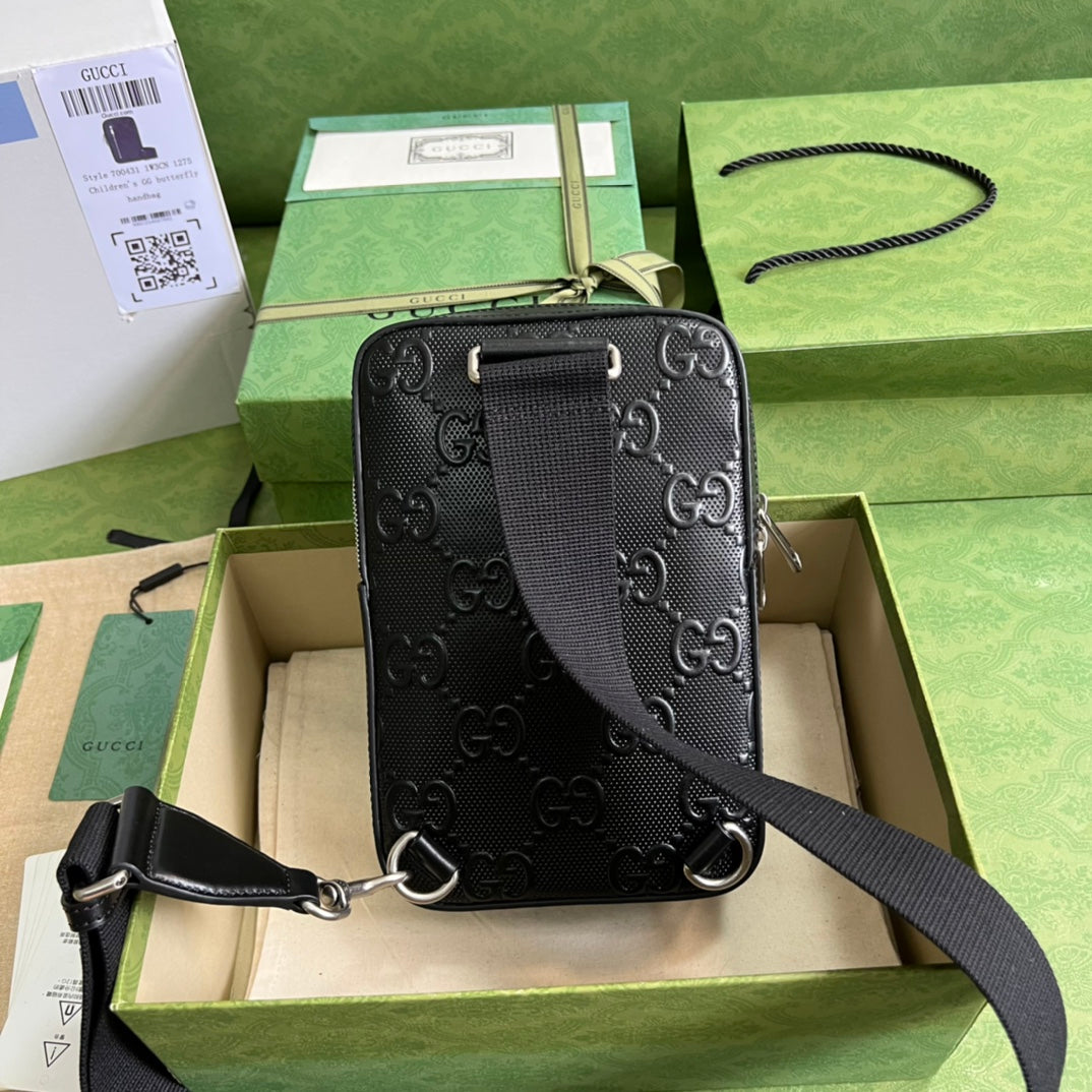 GGエンボス加工のスリングバックパック