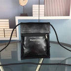 BALENCIAGA EXPLORER ストラップ付きスモールポーチ