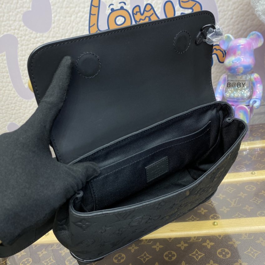 LV レトロ メッセンジャーバッグ