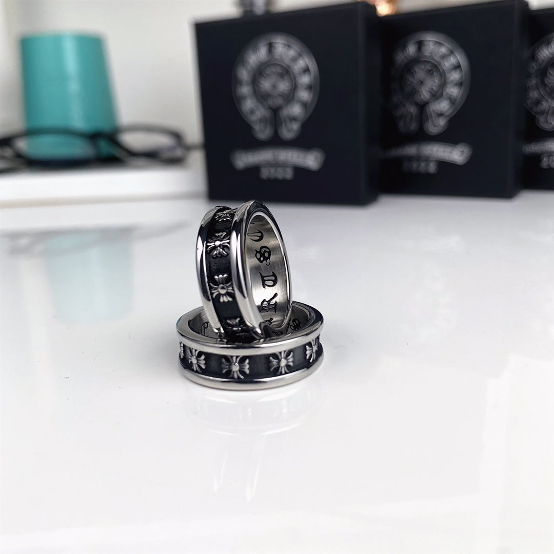 Chrome Hearts（クロムハーツ）クロスカービングリング