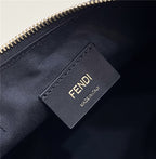 フェンディ グラフィックバッグ