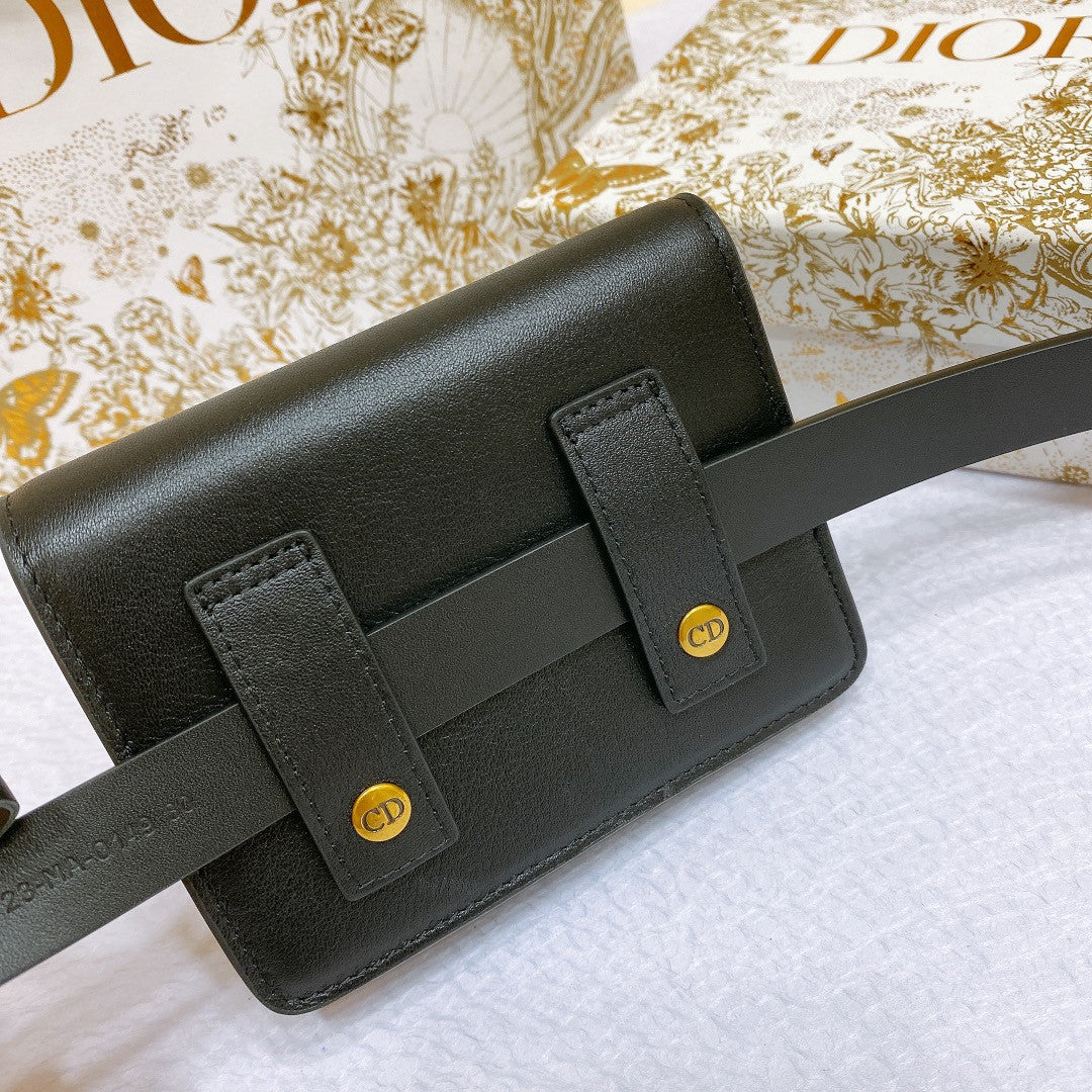 ディオールの新作DIOR BOBBYベルト