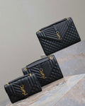 YSL 600185 エンベロープ ミディアム キルティング グレイン・ド・プードル エンボスレザー ブラック ゴールド