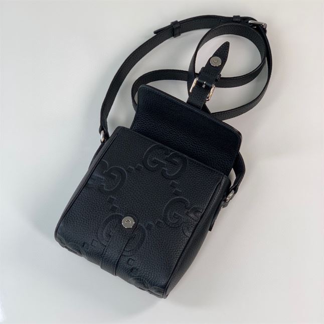 グッチ ジャンボ GG スモール メッセンジャーバッグ – BG046