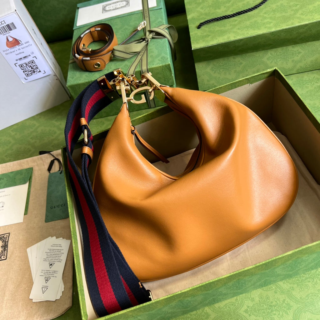 グッチ アタッシュ ラージ ショルダーバッグ