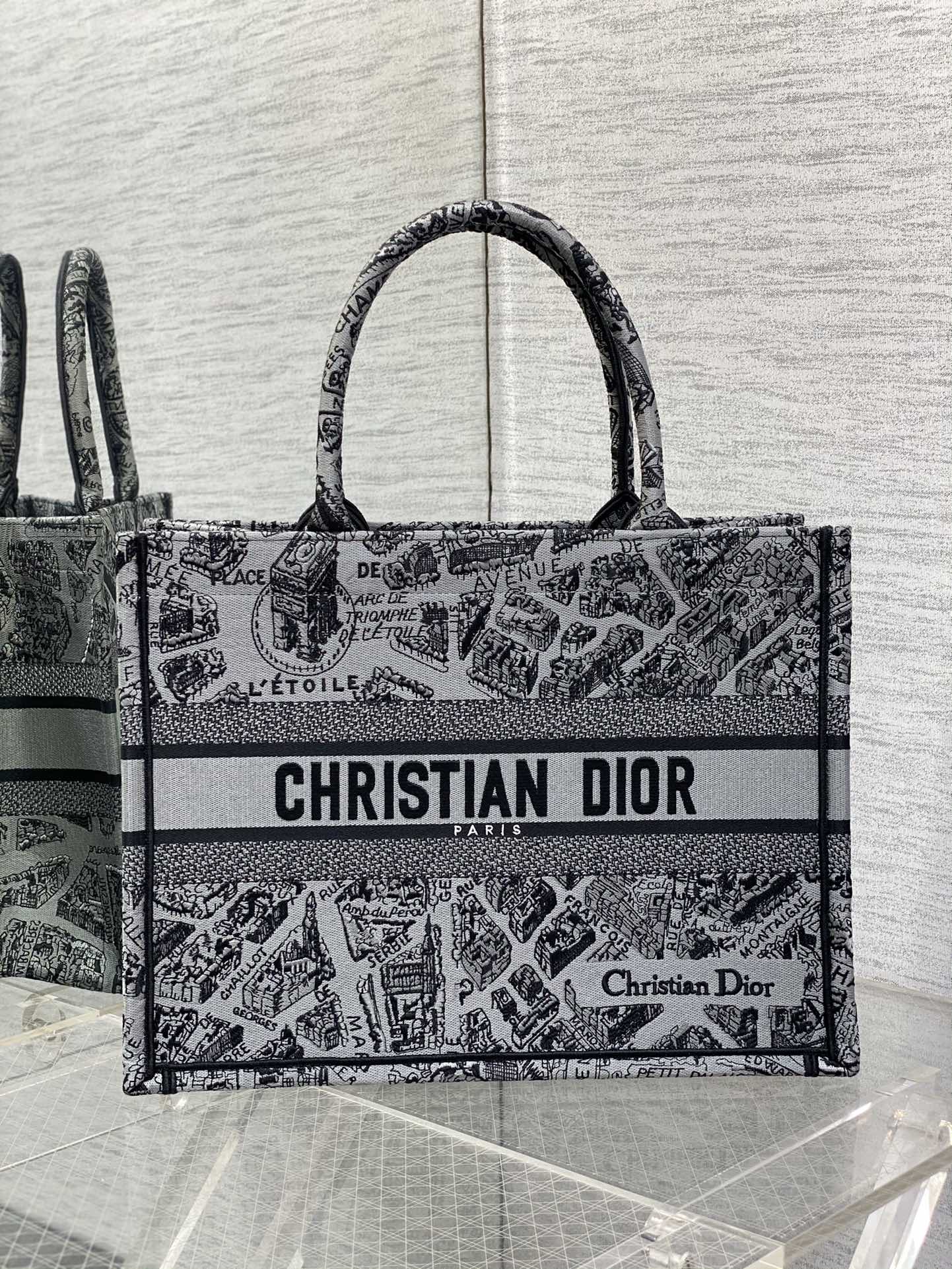 クリスチャン・ディオール ブックトートバッグ