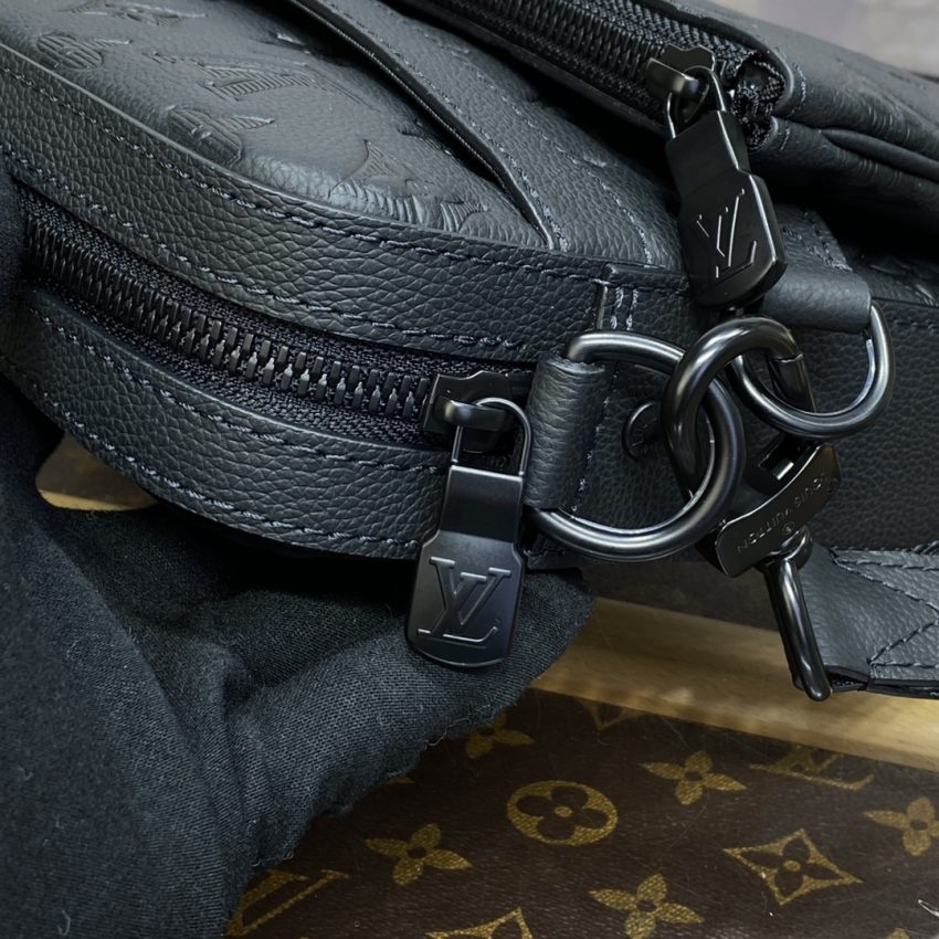 LV オンザゴー シルバー ソフト