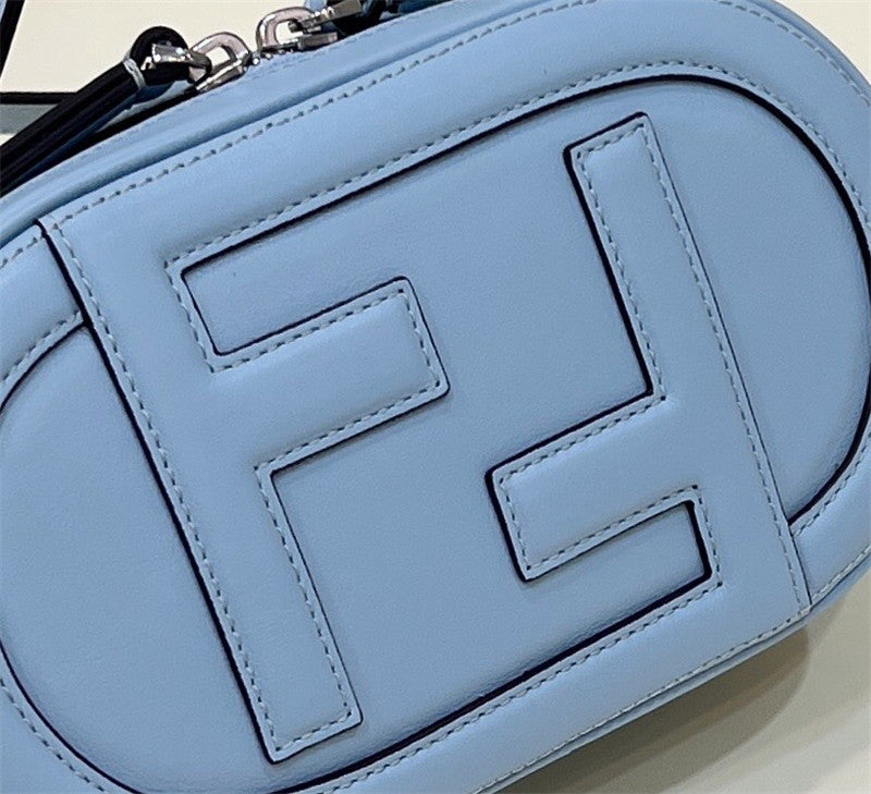 フェンディ ロゴ スエード カメラバッグ