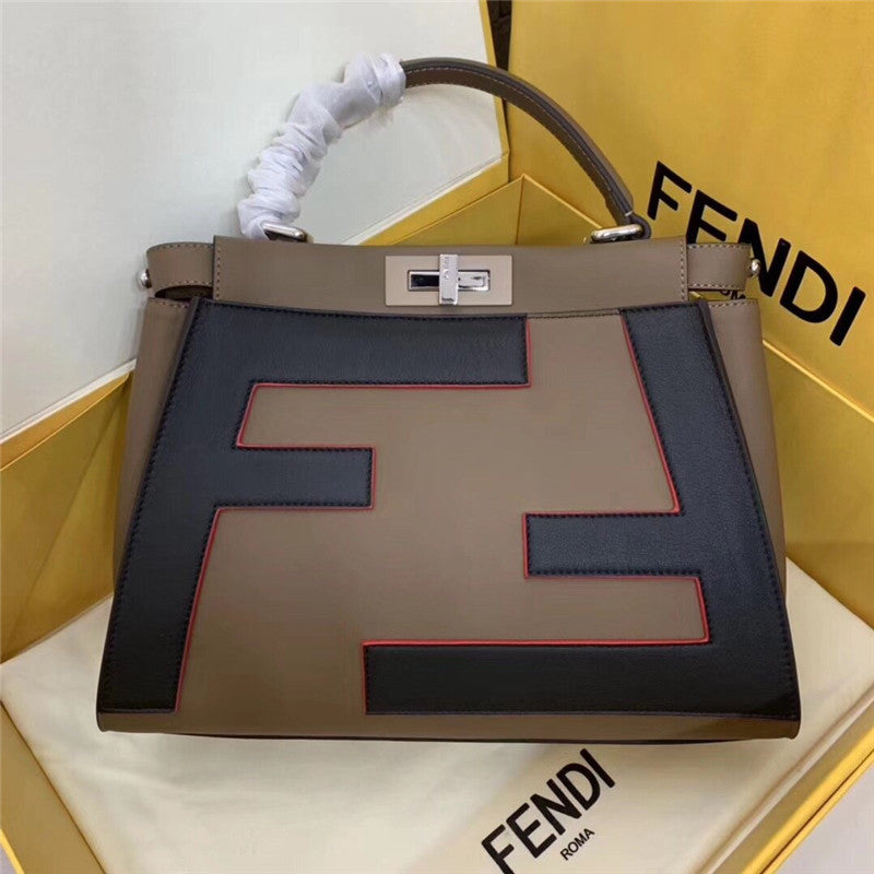 フェンディ ピーカブーバッグ