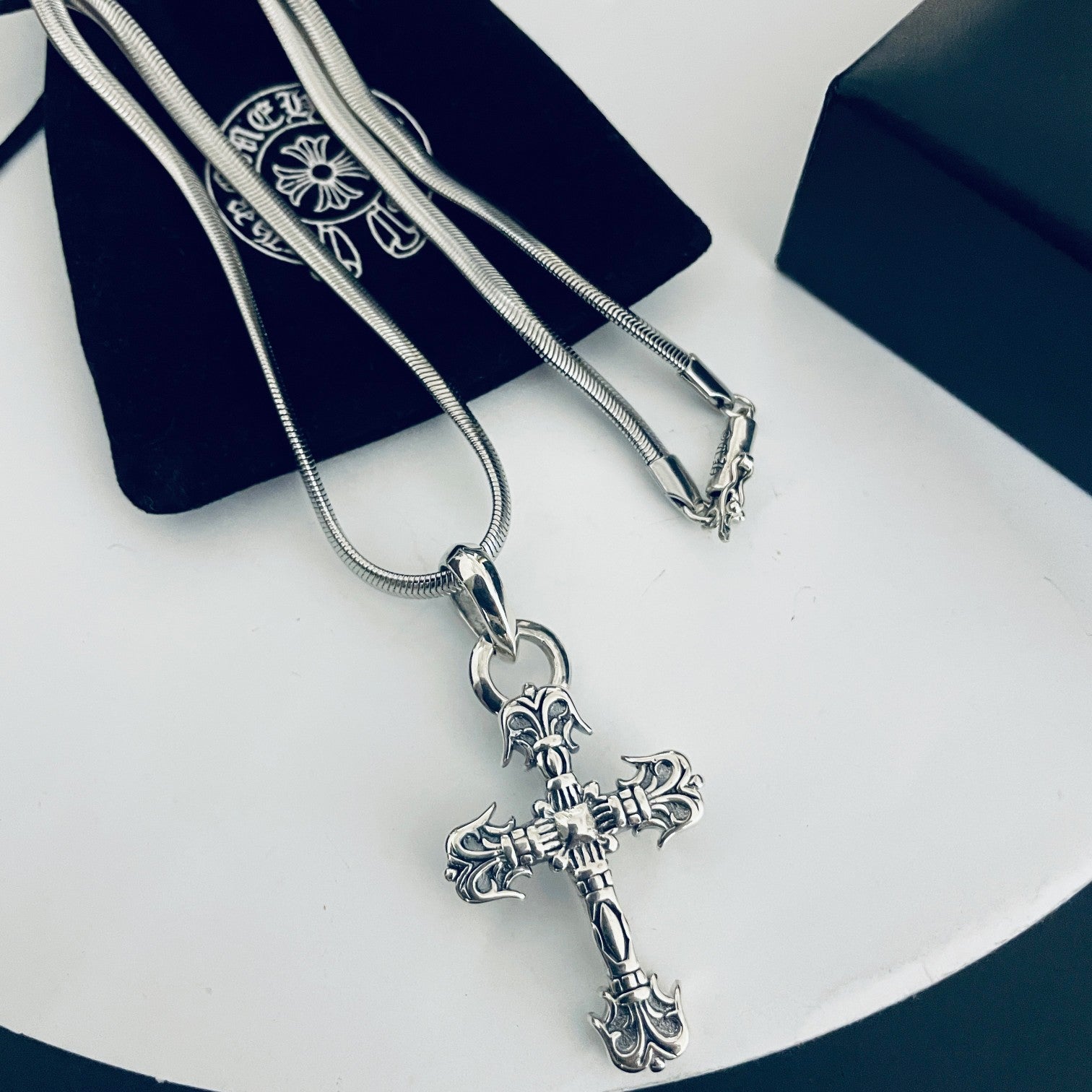 【CHROME HEARTS】クロムハーツ、新しいネックレス万能シンプルファッションオーナメント
