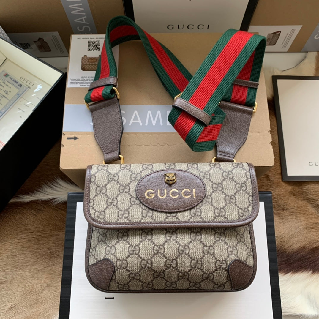 グッチ ショルダーバッグ