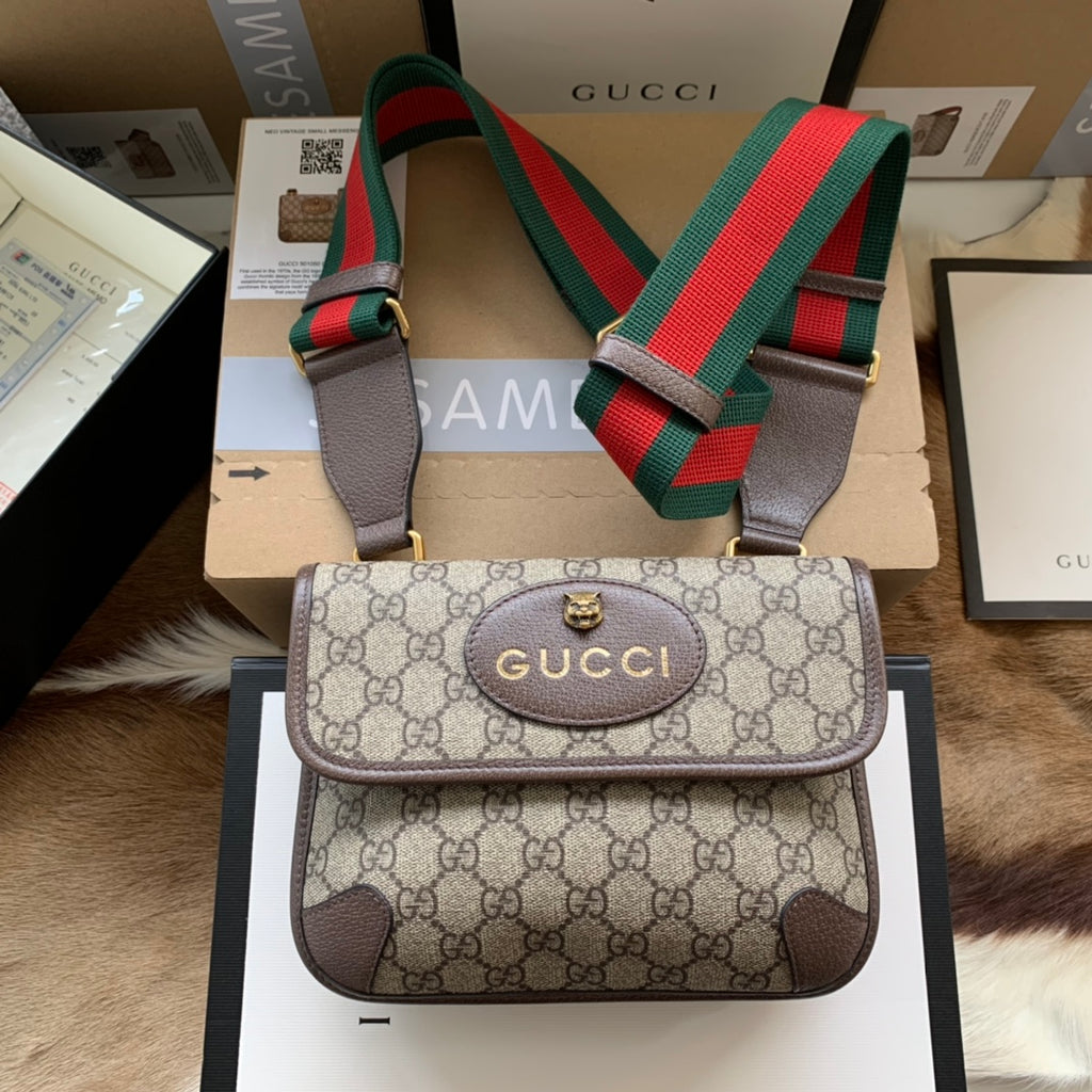 グッチ ショルダーバッグ