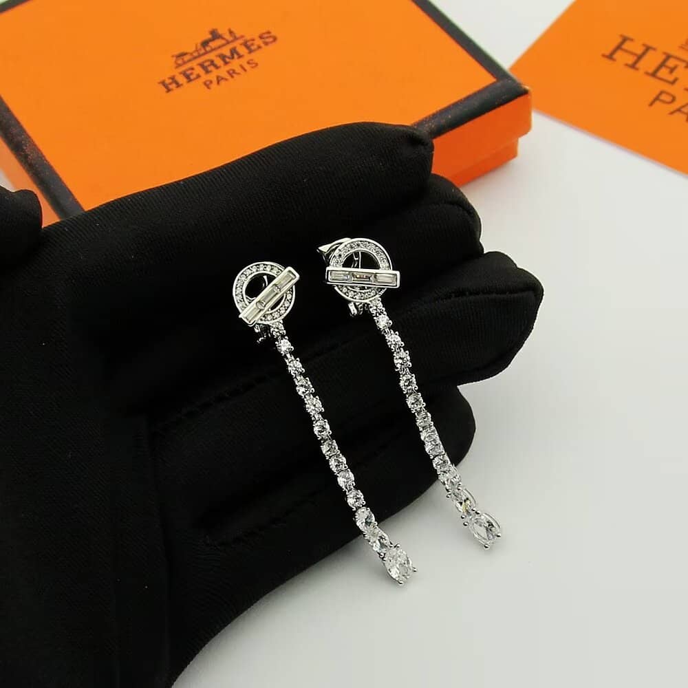 エルメスロゴイヤリングの卸売