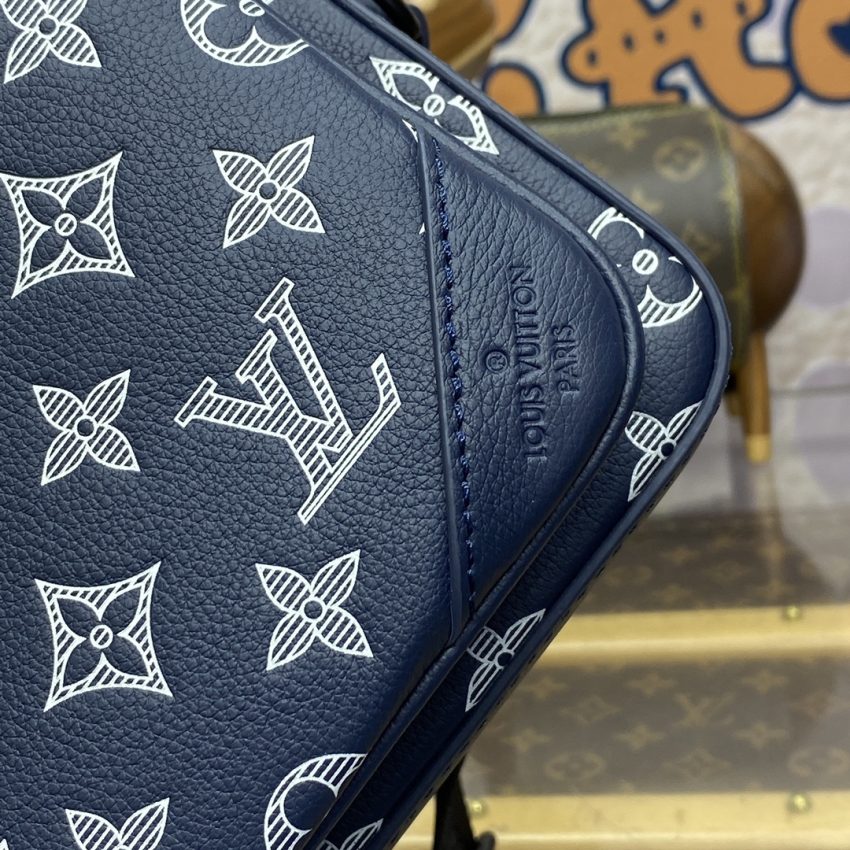LV レトロ メッセンジャーバッグ
