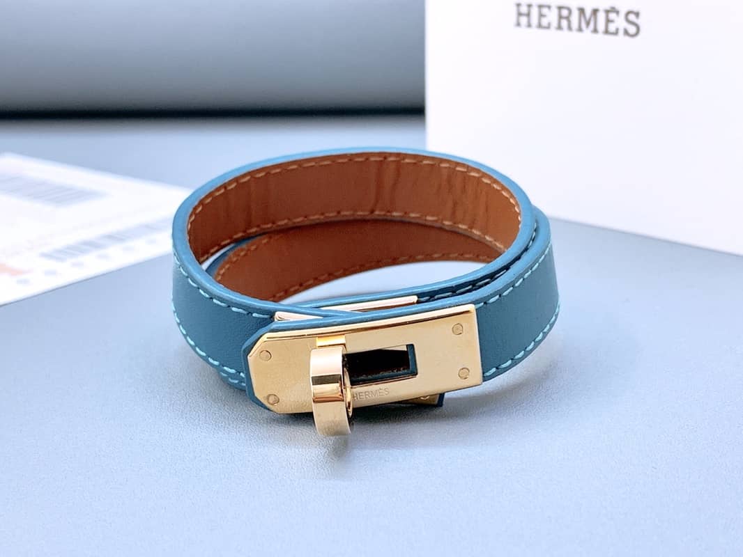 エルメスのブレスレットが安い