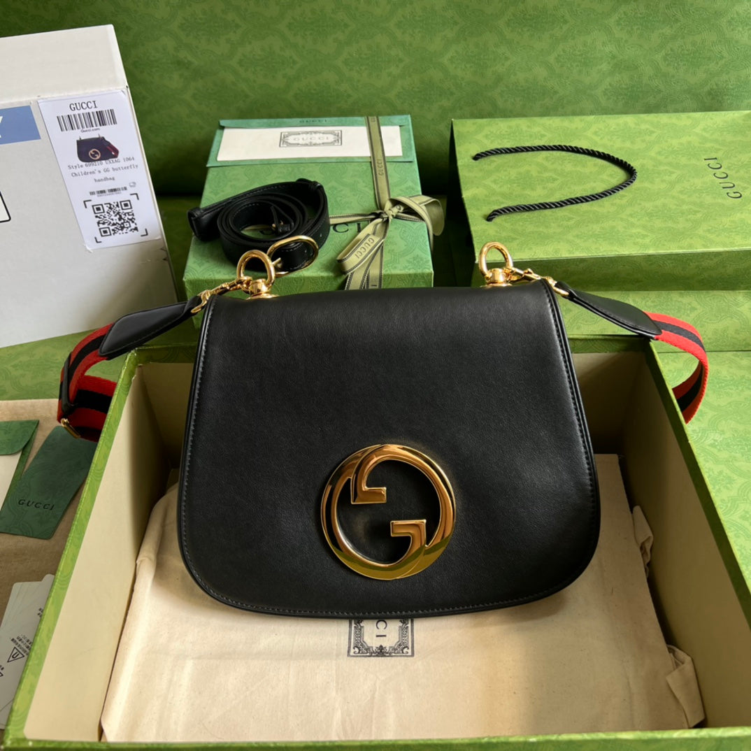 グッチ ブロンディ ミディアムバッグ