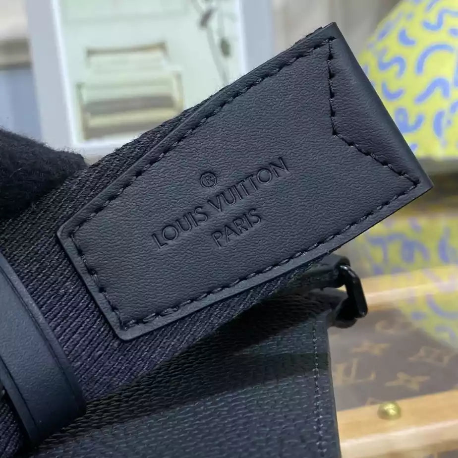 テイクオフ バムバッグ ブラック LV エアログラム M57081 – LW232