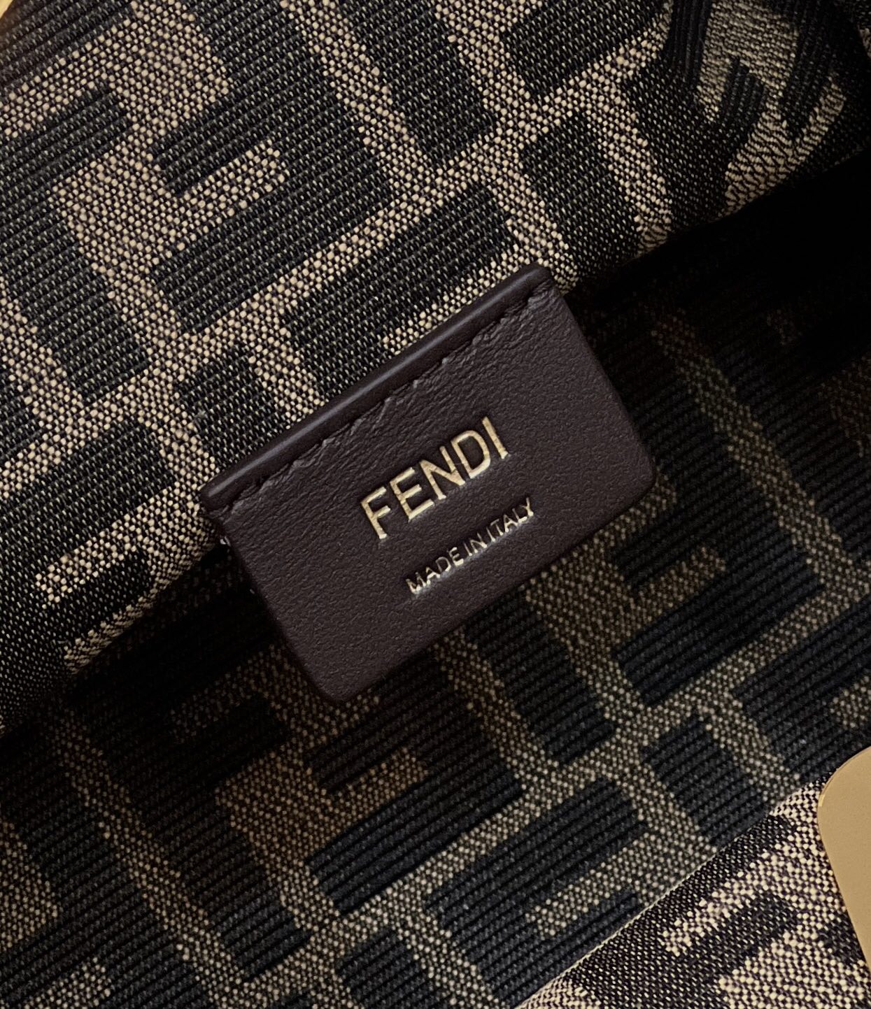 フェンディファースト