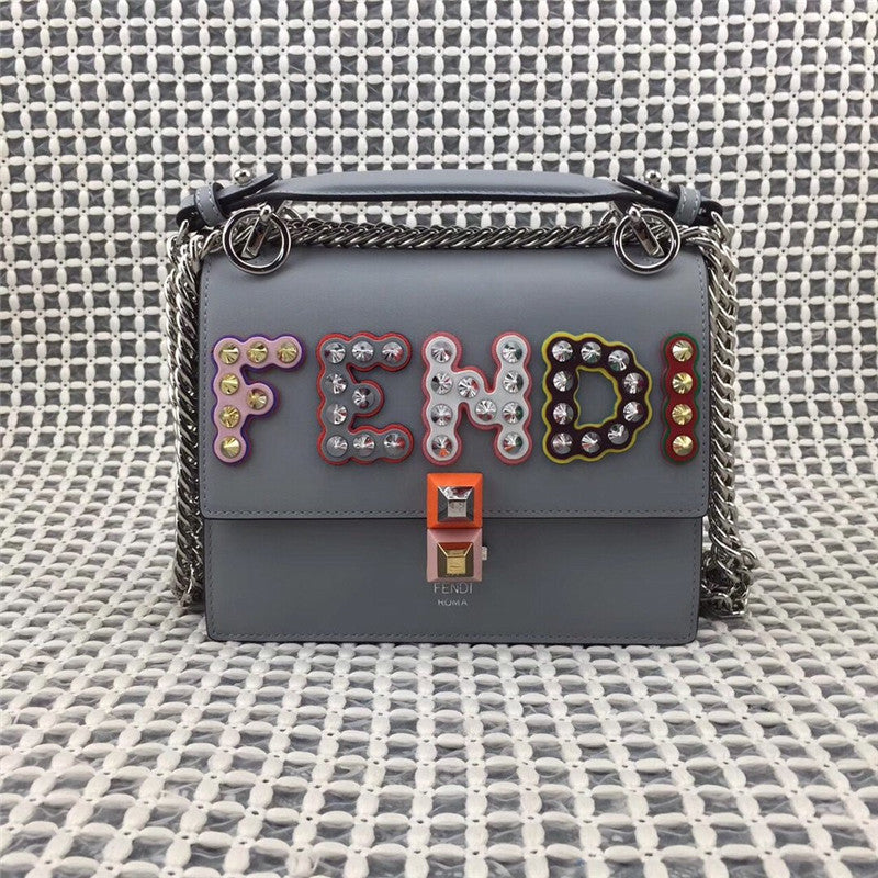 フェンディバッグ