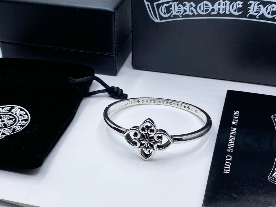 【Chrome Hearts】 男性と女性のためのクロエハートファッションパーソナリティリング