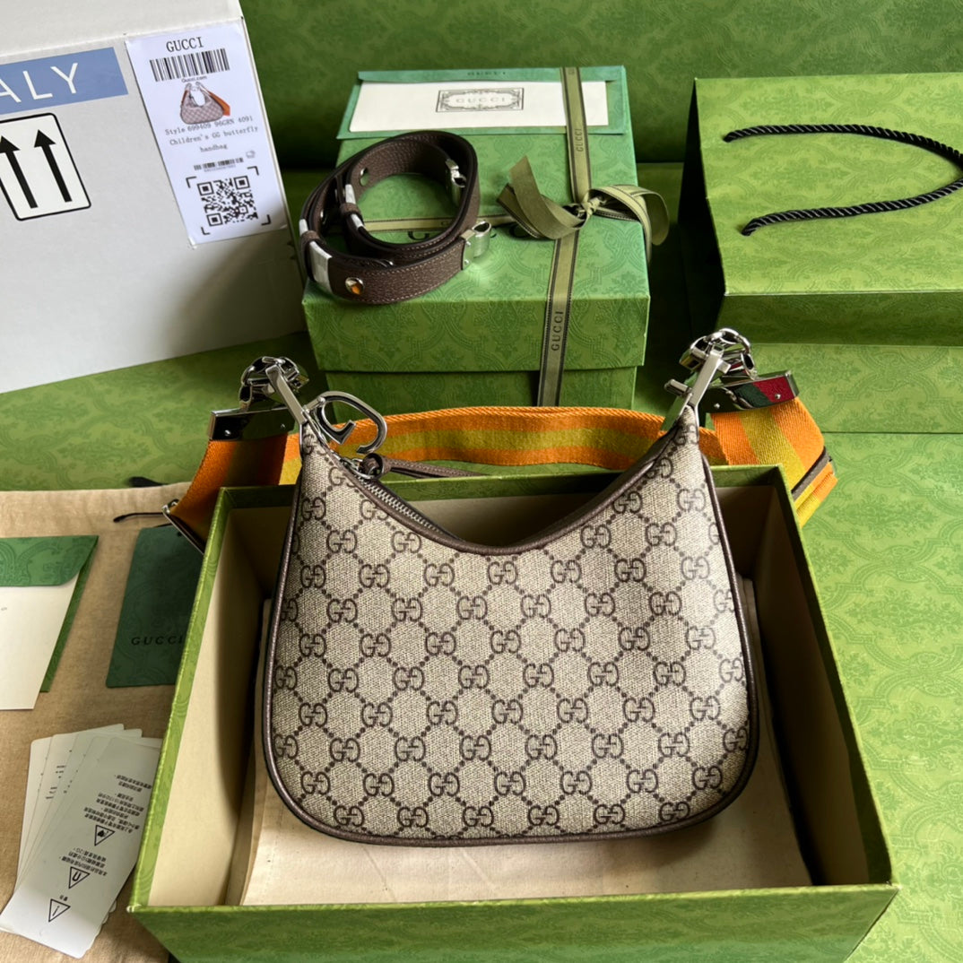 グッチ アタッシュ スモール ショルダーバッグ