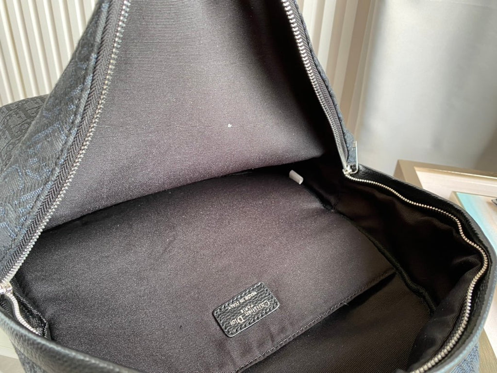 Christian Dior 【ディオール】バックパック30x40x15cm