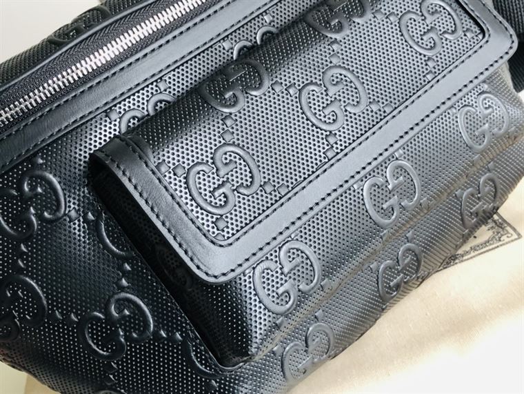 グッチ GGエンボスベルトバッグ – BG004