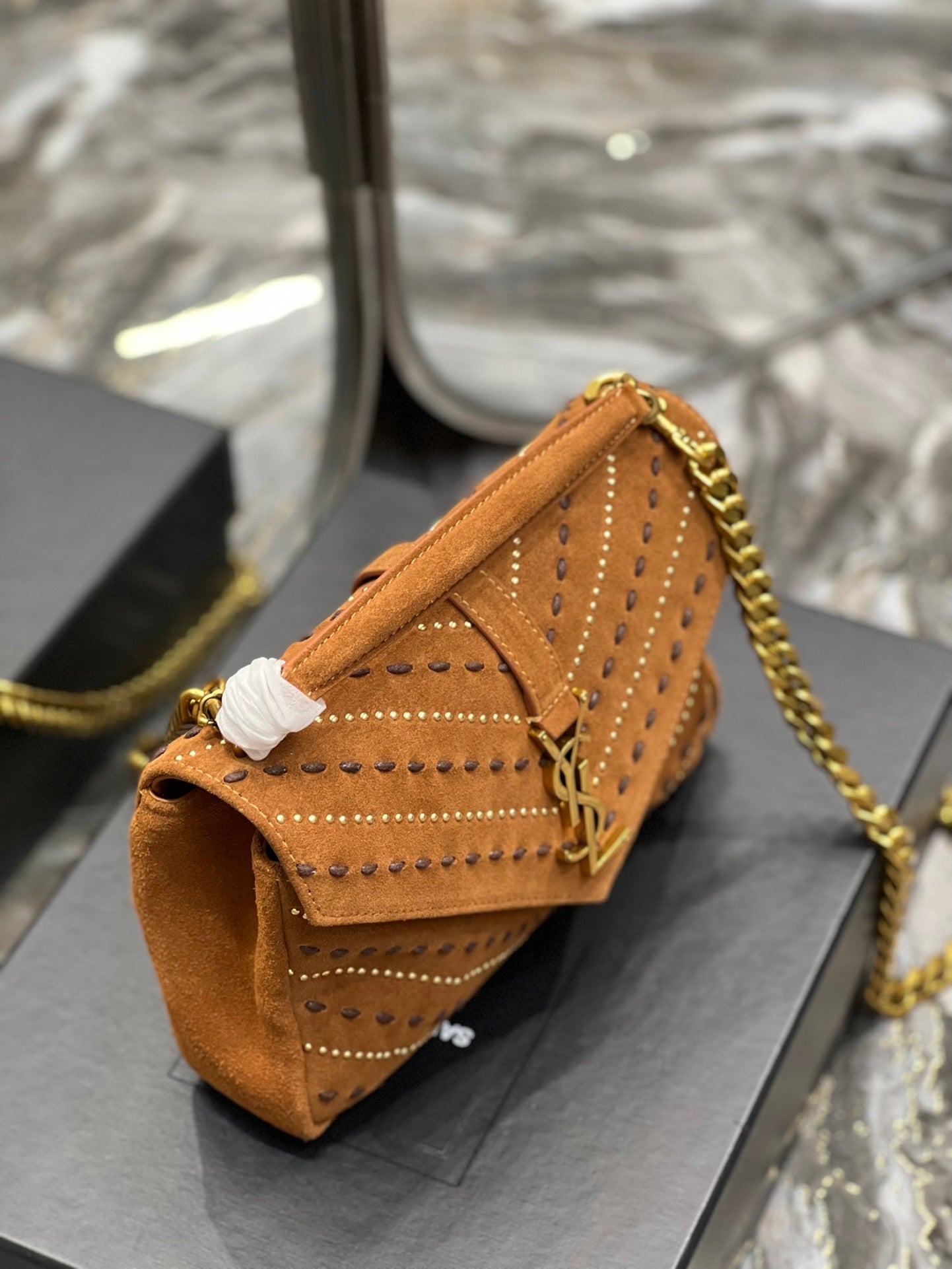 YSLレディースバッグ