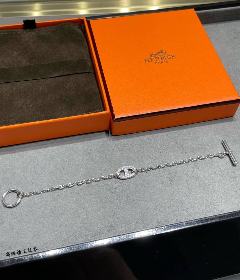 偽エルメスロゴブレスレット