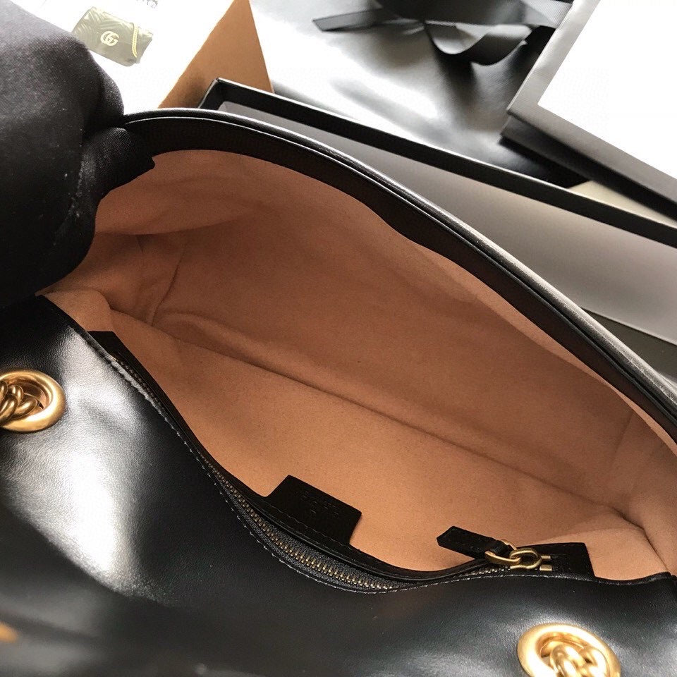 GG マーモント スモール マトラッセ ショルダー バッグ-26 CM