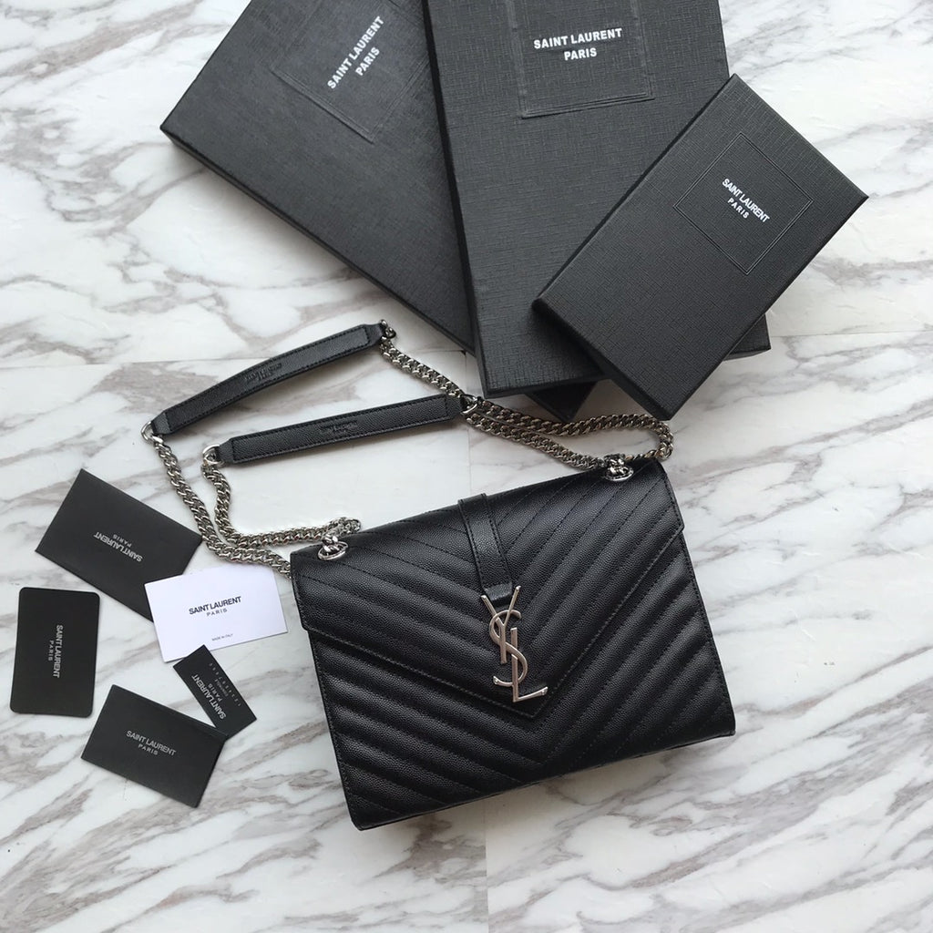 YSL ショルダーバッグ